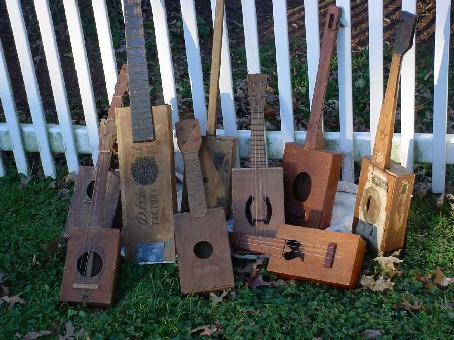 Handcrafted acoustic guitars for beginners